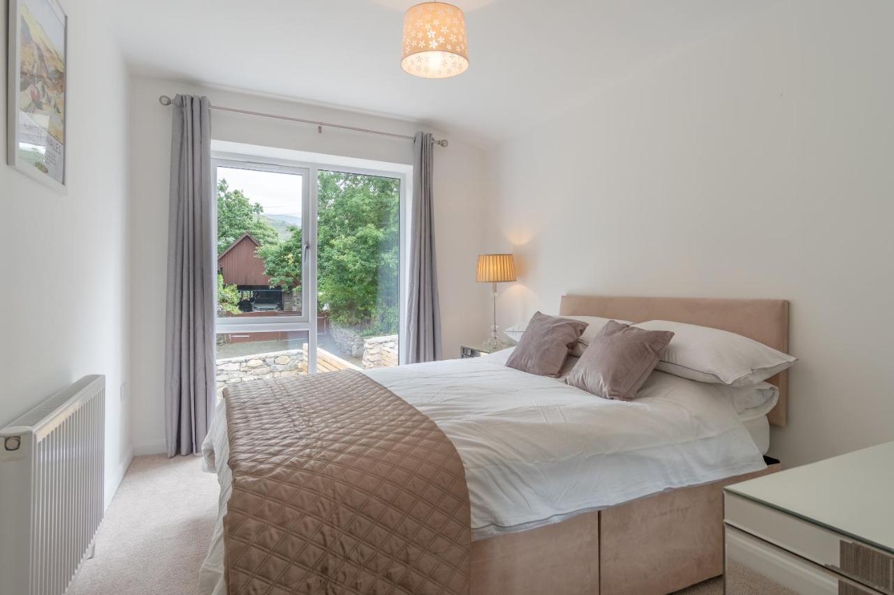 Snowdon Holiday Let, Brand New Home In The Heart Of Llanberis Exterior photo